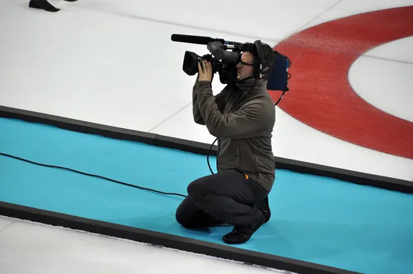 Camera man at XXII Winter Olympic Games Sochi 2014 — Stock Photo, Image