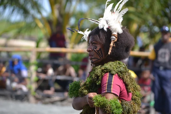 Traditional tribal dance at mask festival — Stock Photo, Image