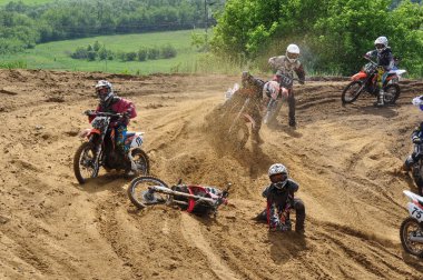 Rusya Premier Ligi motokros motosiklet ve ATV arasında crash