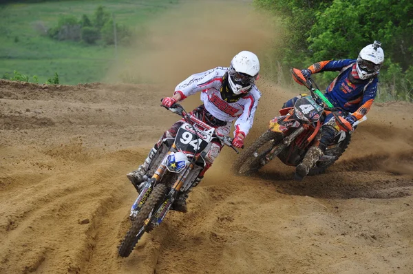 Campeonato de Rusia de Motocross entre motocicletas y vehículos todo terreno —  Fotos de Stock