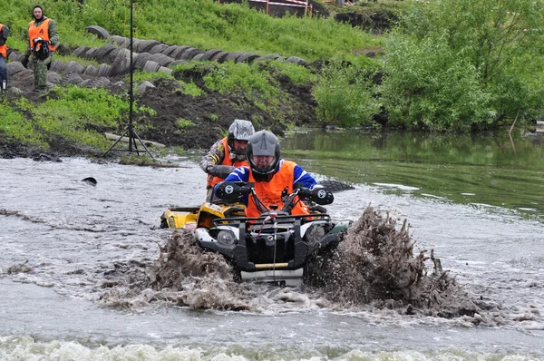 Russische kampioenschap trofee raid onder ATV's en motorfietsen — Stockfoto