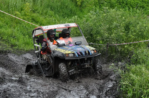 Rusga troféu campeonato russo entre ATVs e motocicletas — Fotografia de Stock