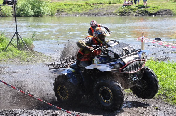 Campionato russo trofeo raid tra ATV e moto — Foto Stock