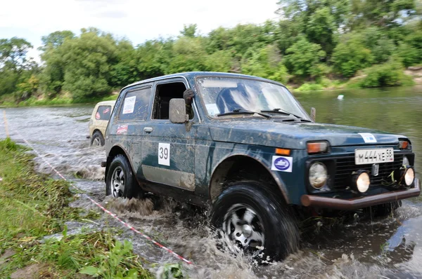 Russian championship trophy raid among SUVs, ATVs and motorcycles. — Stock Photo, Image