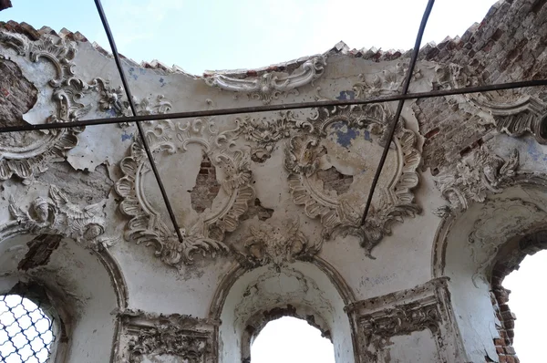 Calado en una vieja iglesia Imagen De Stock