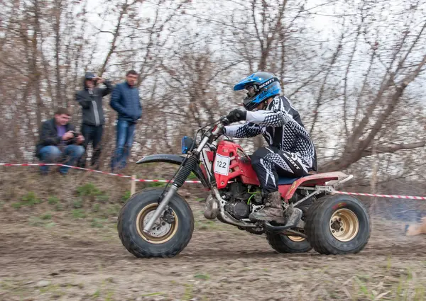 Campionatul Rus de Motocross între motociclete și ATV-uri — Fotografie, imagine de stoc