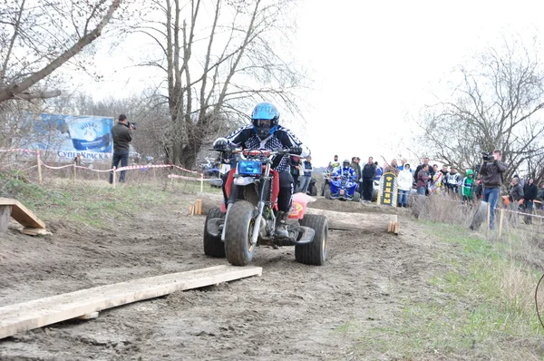 ロシア選手権モトクロス オートバイおよび atvs の間での — ストック写真