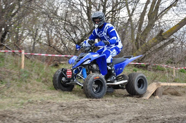 Russisk mesterskap i motocross blant motorsykler og ATV-er – stockfoto