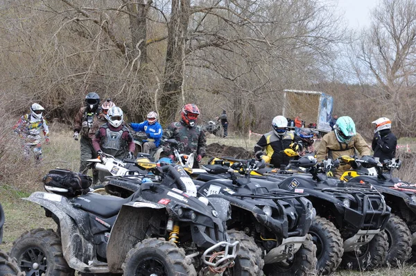 Russische kampioenschap motorcross onder motorfietsen en ATV 's — Stockfoto