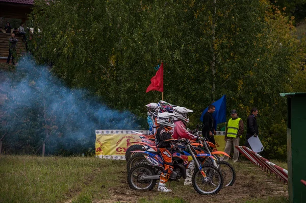 Campeonato Russo de Motocross entre motocicletas e ATVs — Fotografia de Stock