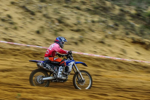 Championnat de Russie de Motocross parmi les motos et les VTT — Photo