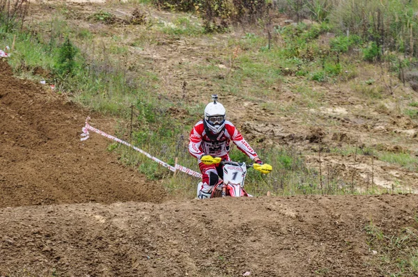 Campeonato de Rusia de Motocross entre motocicletas y vehículos todo terreno —  Fotos de Stock