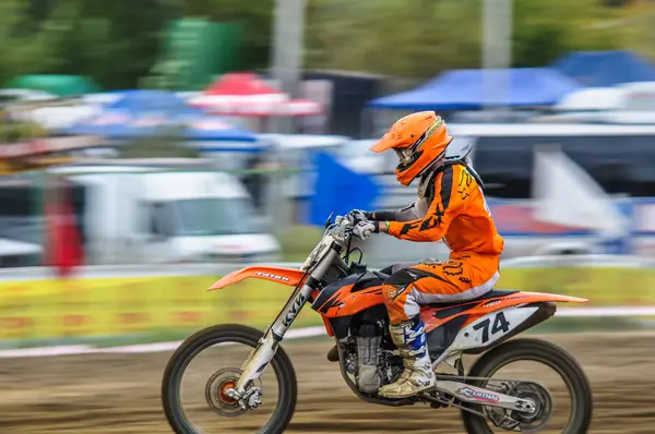 Campionato russo di motocross tra moto e ATV — Foto Stock