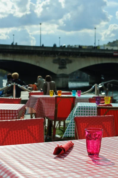 Prepared Tables in Paris restaurant. — Stock Photo, Image