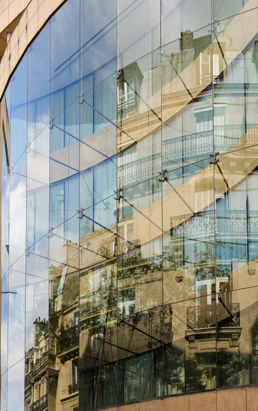 Reflections in Paris — Stock Photo, Image