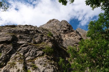 Turda Gorge Dağı, Romanya 'nın başkenti Transilvanya' nın Turda 'nın 6 km batısında yer alan doğal bir rezervasyondur..