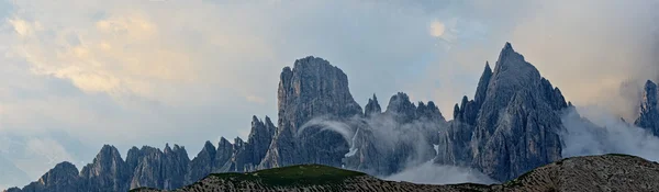 Paisagem montanhosa - Dolomites, Itália — Fotografia de Stock