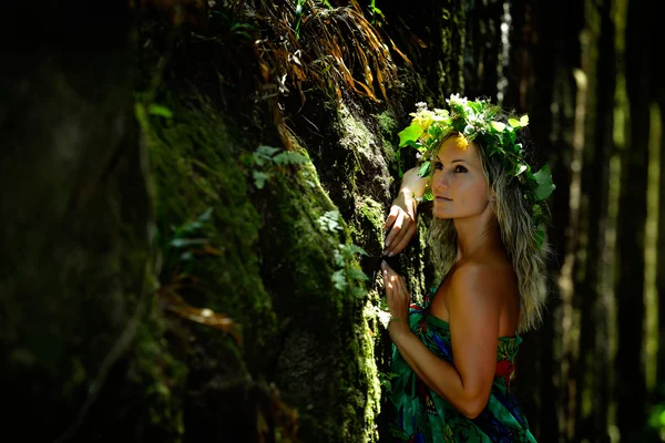 Young sensual woman portrait outdoor — Stock Photo, Image