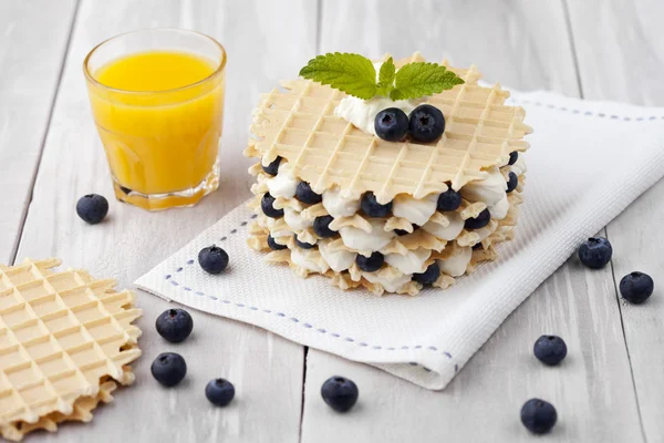 Waffle with blueberry — Stock Photo, Image