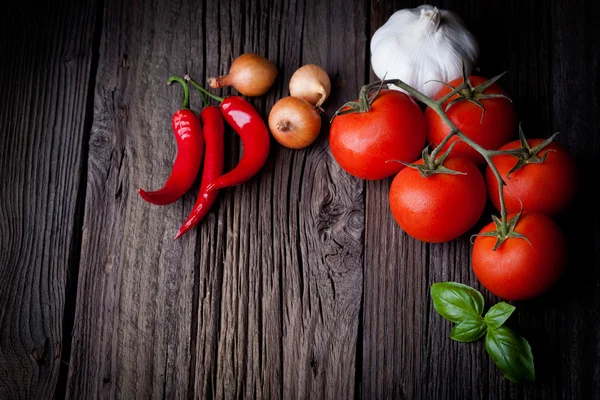 Fresh tomatoes — Stock Photo, Image