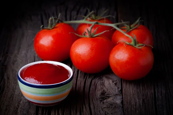 Świeży ketchup — Zdjęcie stockowe