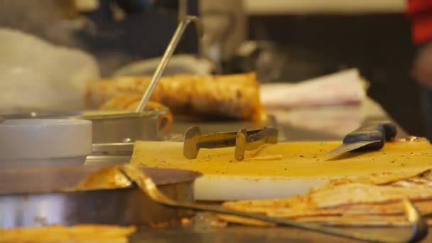 Dokonywanie Shawarmas Pobliżu Steam Zbliżenie Statyczne — Wideo stockowe