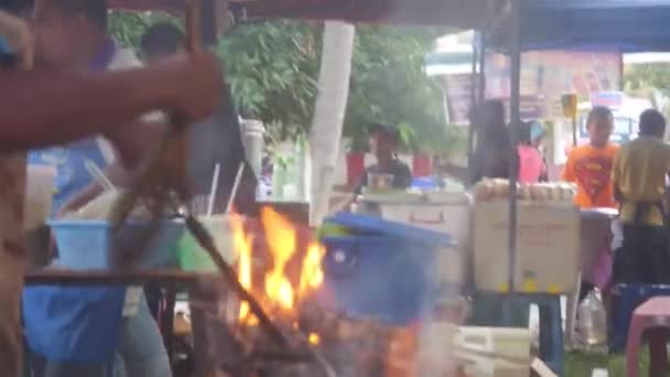 Man Preparing Meat Barbecue Stand Smoke Slide — Vídeo de Stock