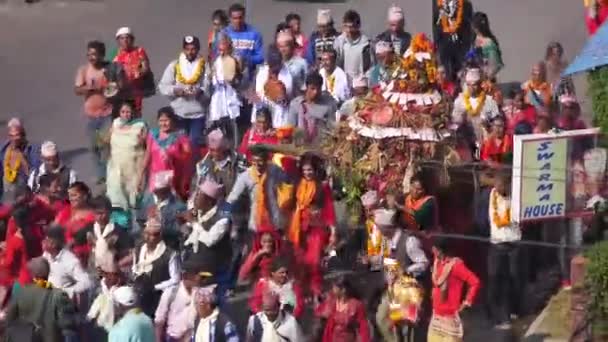 People Marching Street Holding Religious Object Wearing Traditional Clothes Electric — Stock Video