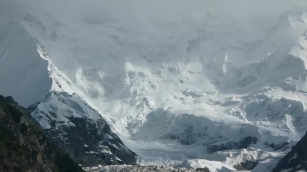 Landscape Snow Mountain Top Pan Left Right — Stok video