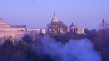 Smoke On Trees In Front Of Monument - Static