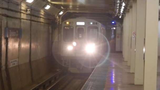 Subway Arriving Station Static — Videoclip de stoc