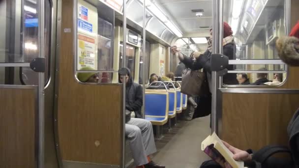 Woman Red Bonnet Standing Leave Subway Static — Stockvideo