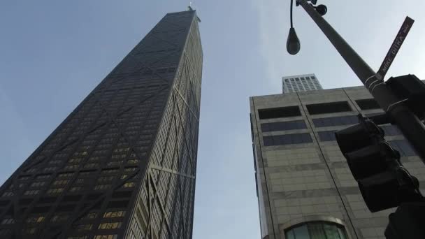 Tall Building Blue Sky City Pan Right Left — стоковое видео