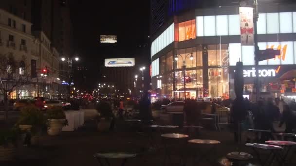 Square Buildings Cars Street Pan Right Left — Video Stock