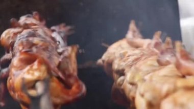 Tavuk Döndürme Makinesinde - Statik