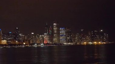 Gece Şehir Manzarası Su Kaynağı