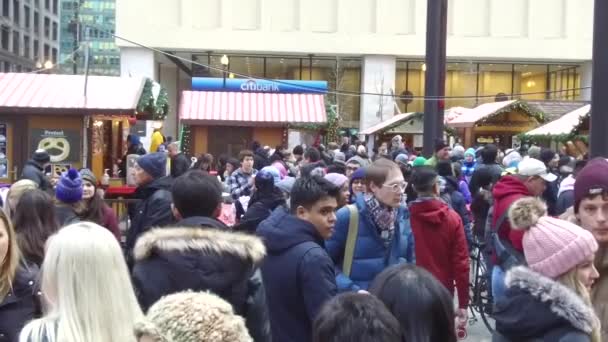 Pessoas Cima Multidão Mercado Natal — Vídeo de Stock