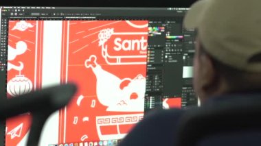 Web Tasarımı ile Çalışan Şapkalı Adamlar