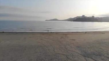 Denizin Silueti - Devam Ediyor