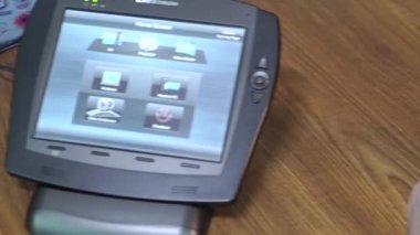 Görev Diyagramı Resimli Makineler ve Cep Telefonları