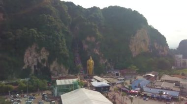 Kuala Lumpur, Malezya 'da Batu Mağaralarının Güneş Işıklarıyla Önü 