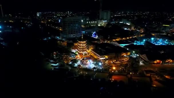 Nachtansicht Eines Chinesischen Tempels Kota Kinabalu Malaysia — Stockvideo