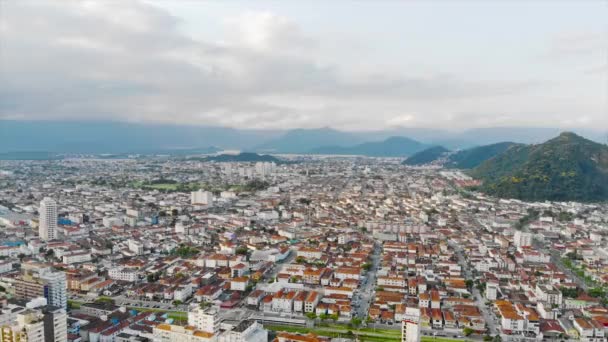 Parte Superior Son Vistas Ciudad Santos Con Hermosas Vistas Montaña — Vídeo de stock