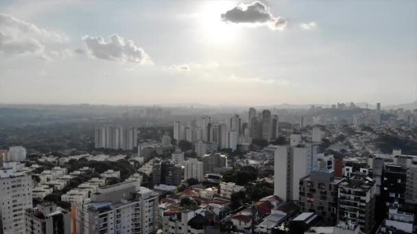Blick Auf Die Stadt Und Den Nachmittagshimmel Brasilien — Stockvideo