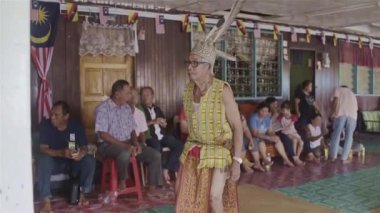 Büyükbabamdan Geleneksel Sahne Sanatları