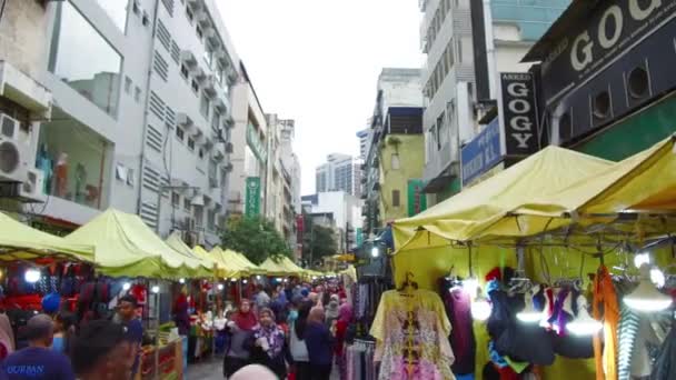 Menschenmassen Auf Traditionellen Malaysischen Märkten — Stockvideo