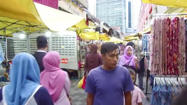 Γυαλιά Sellers Stands Μαλαισίας Παραδοσιακή Αγορά Χέρι Που Πραγματοποιήθηκε — Αρχείο Βίντεο