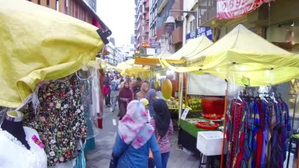 马来西亚传统市场的黄色摊位 — 图库视频影像
