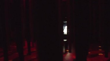 Liberdade Meydanı 'nda birçok kutup var. 