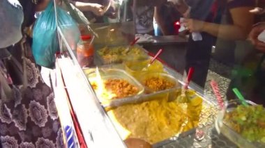 Yemek standı Lezzetli görünüyor